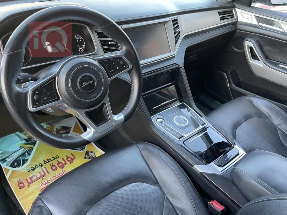 Zotye Domy X7